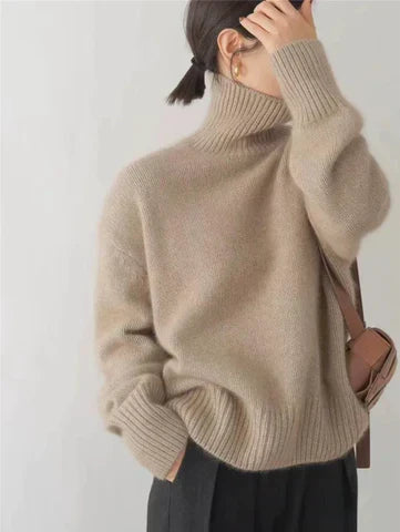 Luxurious Cashmere Turtleneck Sweater