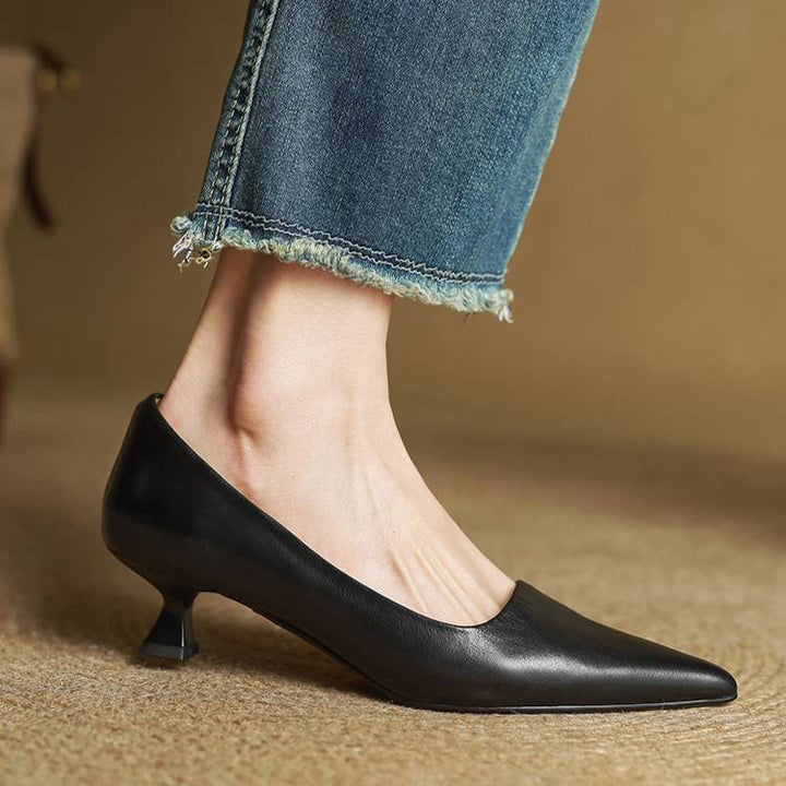 Refined Pointed Toe Leather Pumps