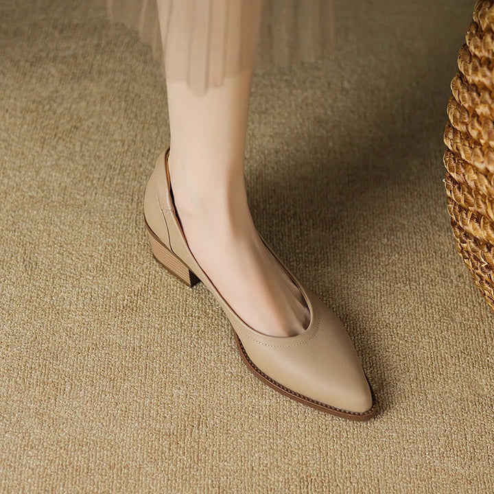 Graceful Mid-Heeled Shoes