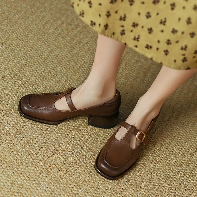Emilia | Vintage-Style T-Strap Shoes