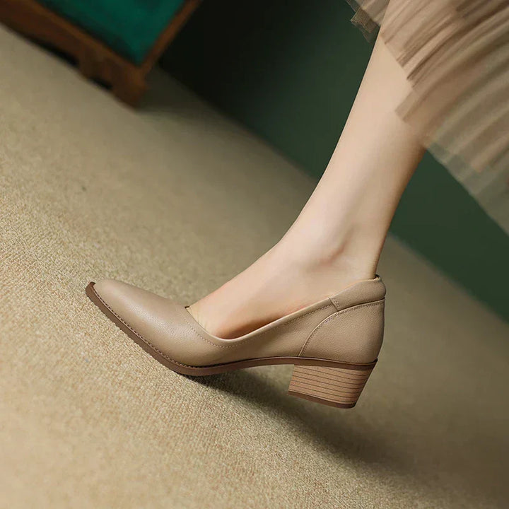 Graceful Mid-Heeled Shoes