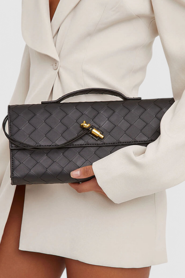 Jane | Clutch mit Goldknoten-Detail