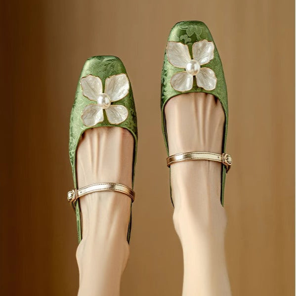 Mathilde | Elegant Women's Shoes with Floral Detail